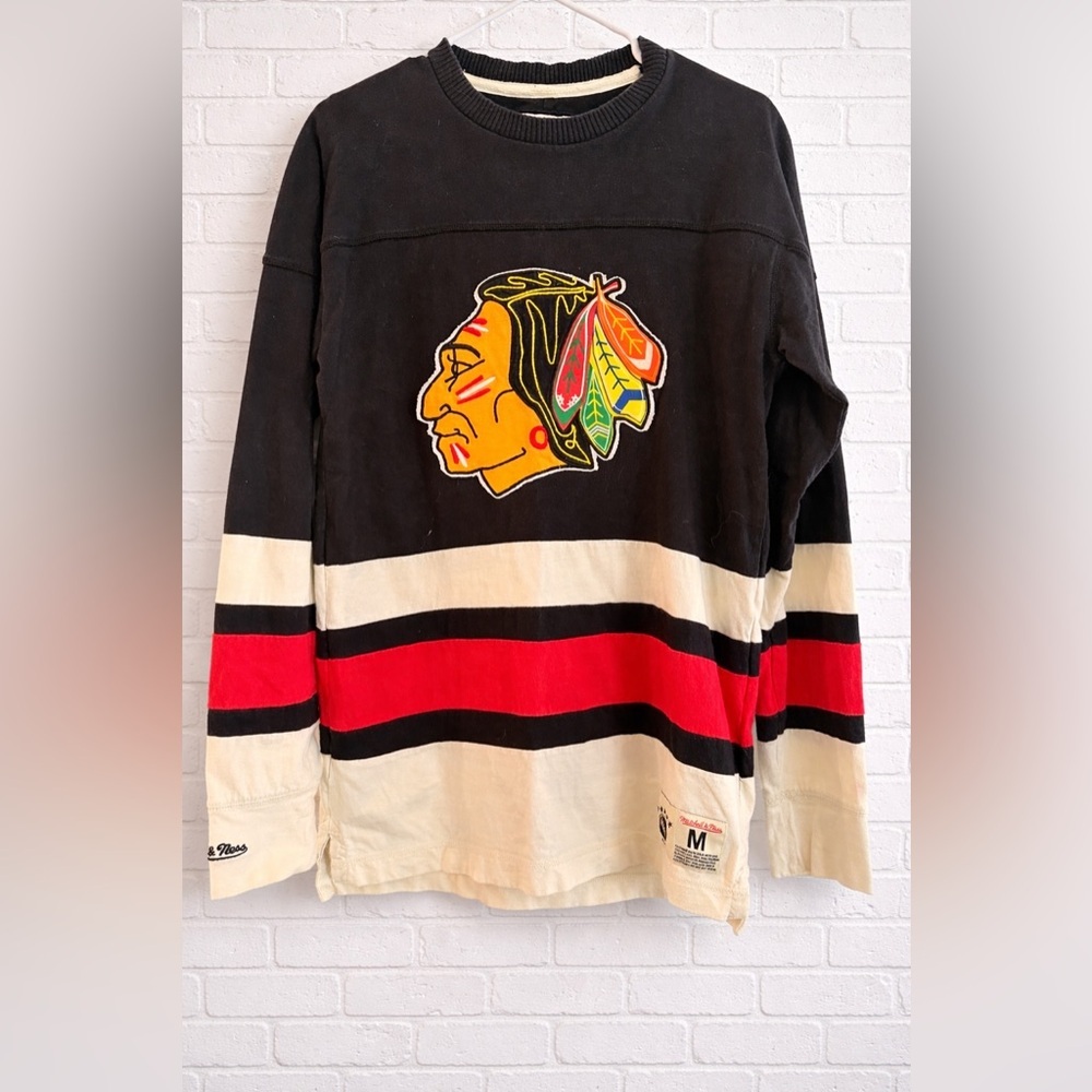 Vintage Chicago Blackhawks Mitchell & Ness authentic NHL hockey jersey.